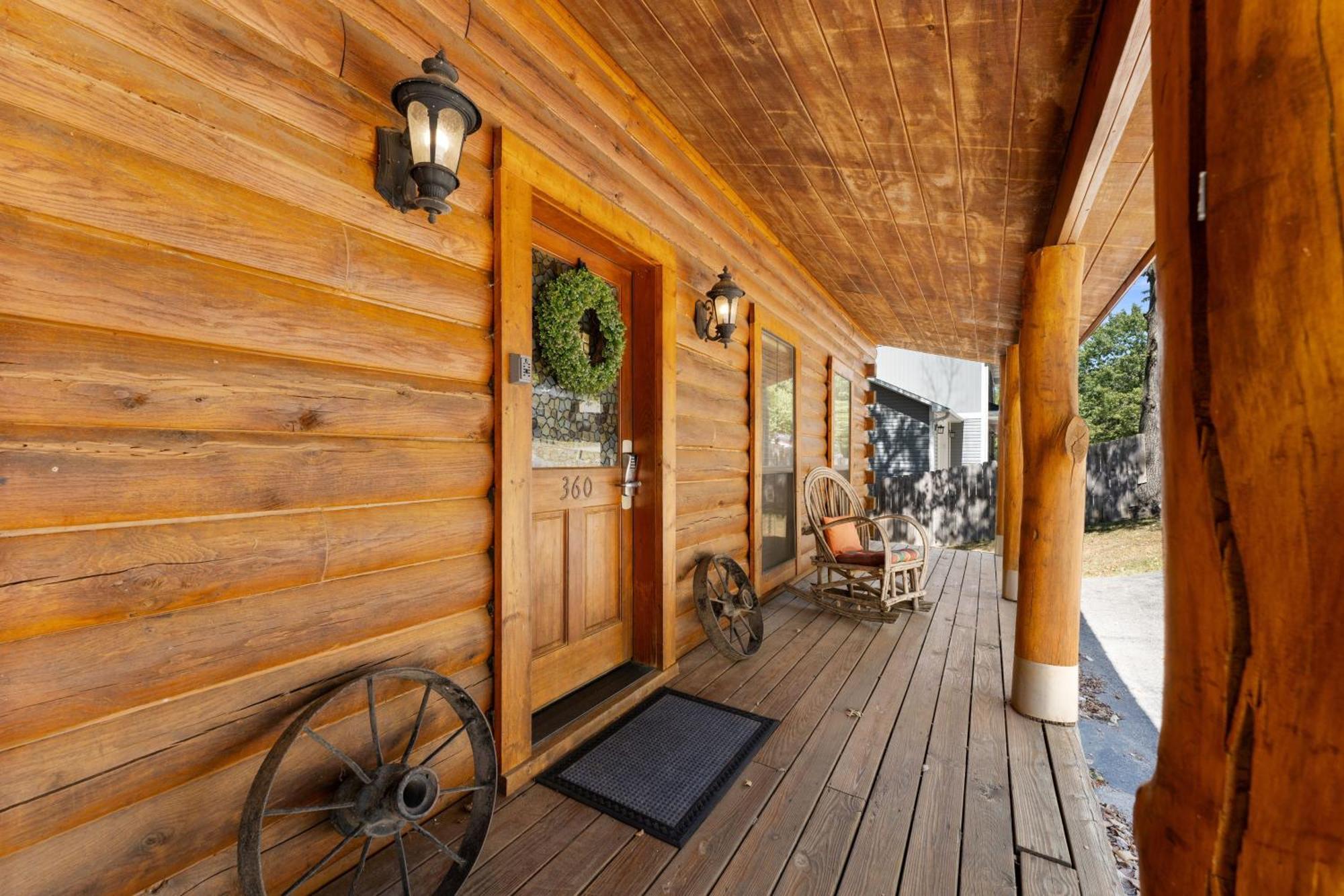The Lazy K Cabin Cabin แบรนสัน ภายนอก รูปภาพ