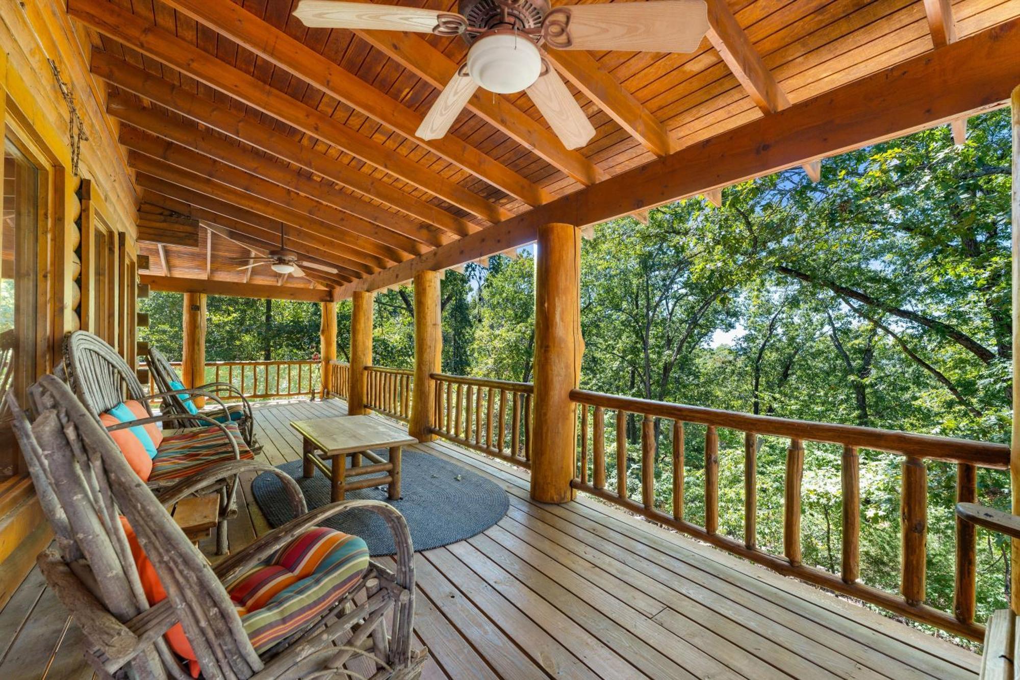 The Lazy K Cabin Cabin แบรนสัน ภายนอก รูปภาพ